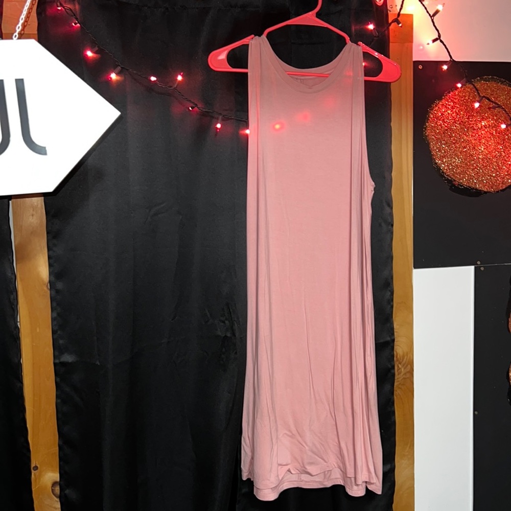 Pink dress
